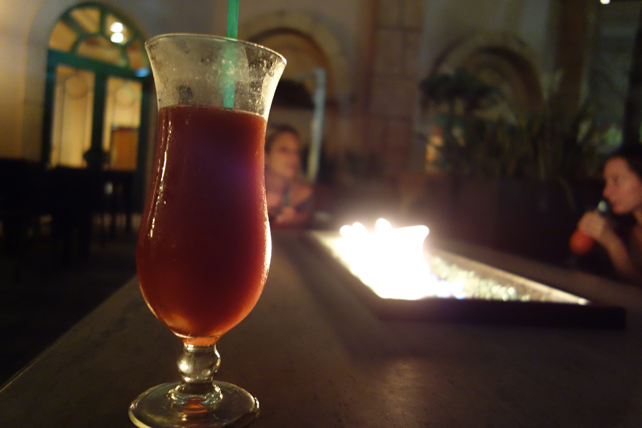 Chris Sendi - Daquiris and Fiire - Nassau